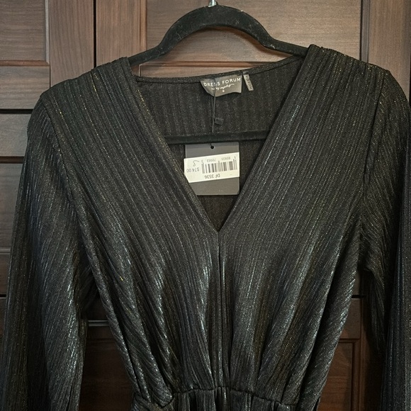 NWT Dress Forum Los Angeles Black Shimmer Mini Dress, Small - Picture 2 of 5
